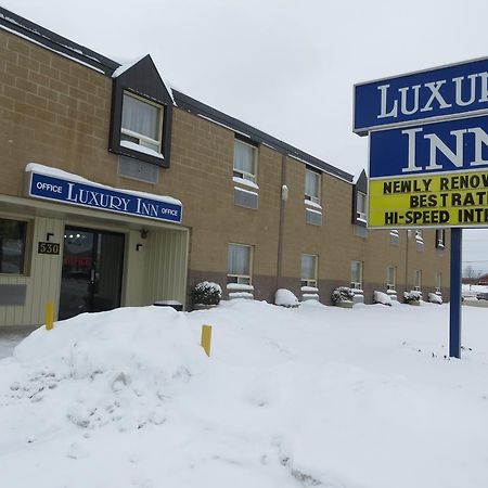 Luxury Inn Collingwood Exterior photo