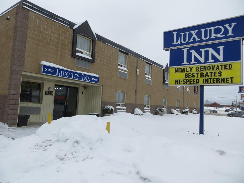 Luxury Inn Collingwood Exterior photo